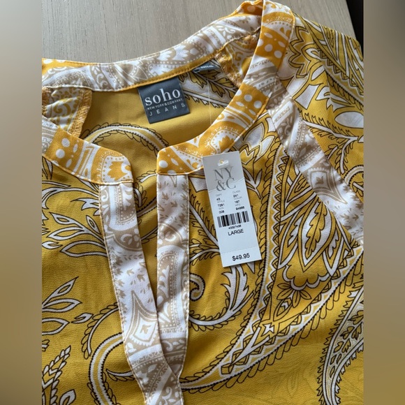 Solo Jeans - New York & Co. Yellow Paisley Blouse / Size Large NWT - Picture 6 of 13